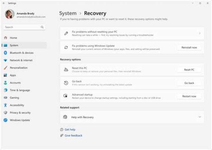 How can I reset the inventory of a merchant via console?
